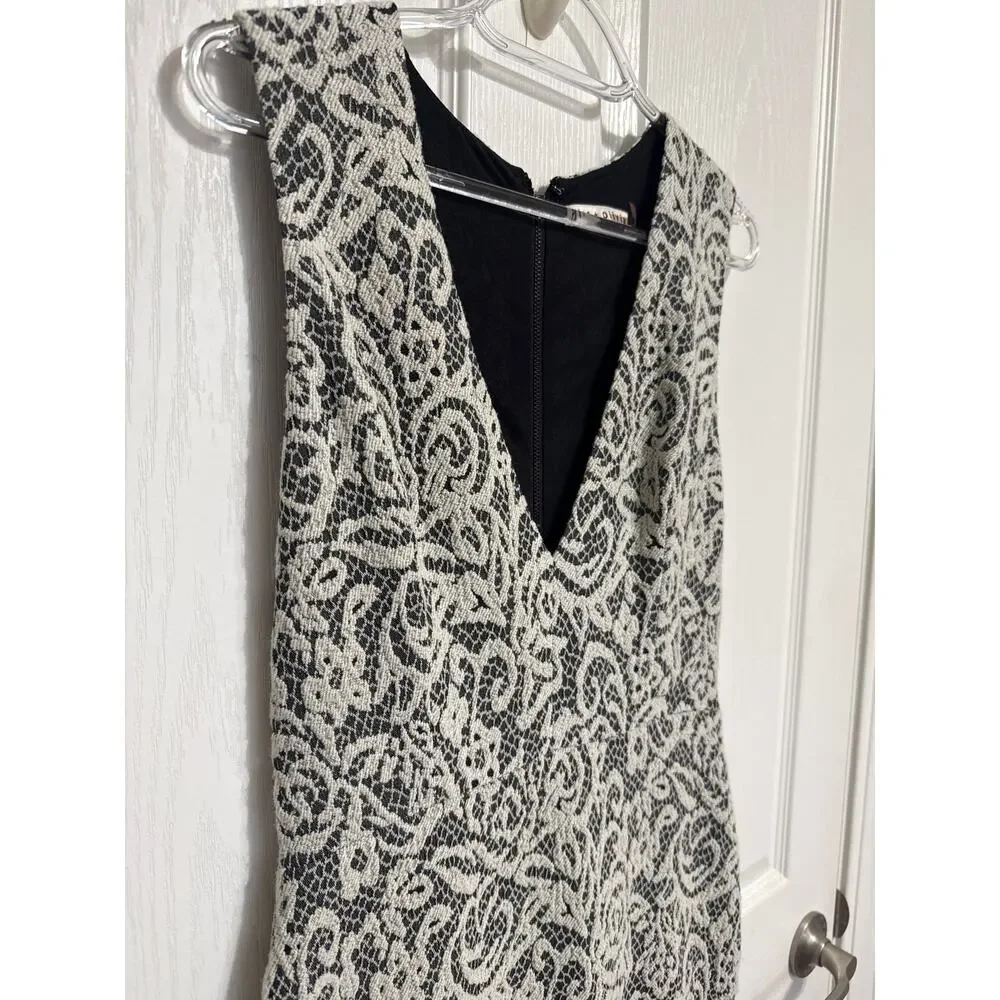 Alice+Olivia Lilia Lace Textured Plunge V Neck Midi Sheath Dress Summer - Picture 4 of 9